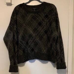 Cozy Black & Gray Patterned Women's Sweater
